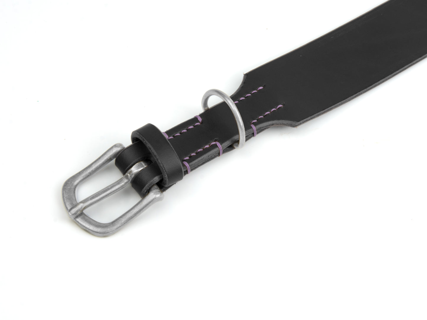 Breites Lederhalsband Carla für Hunde in Schwarz mit Sattlernaht Lavendel Silber Breites Lederhalsband Carla für Hunde in Schwarz mit Sattlernaht Lavendel Silber