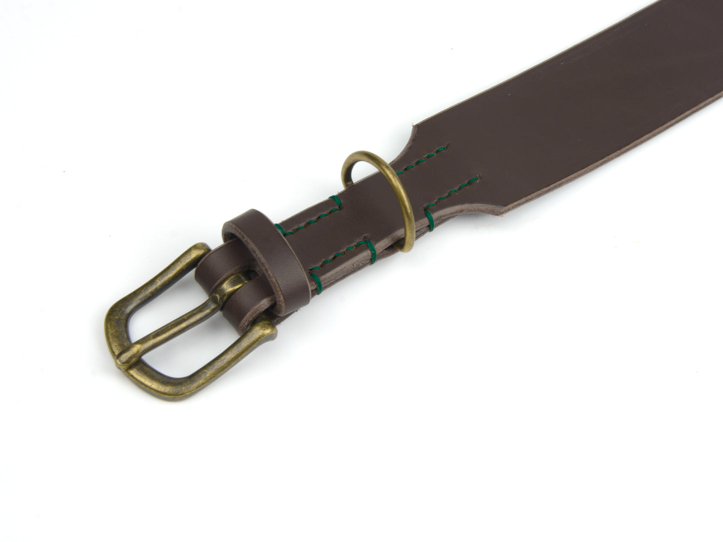 Breites Lederhalsband Wilma für Hunde in Dunkelbraun mit Sattlernaht Waldgrün Vintage
